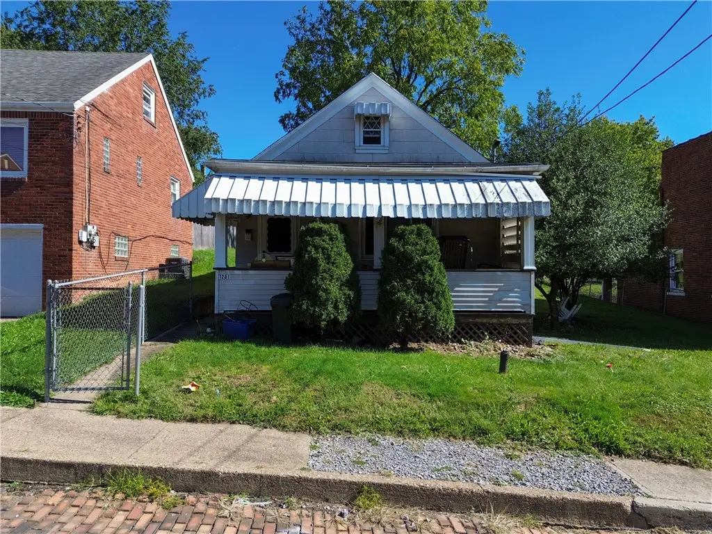 1231 Holmes Street, McKees Rocks, PA 15136 - #1