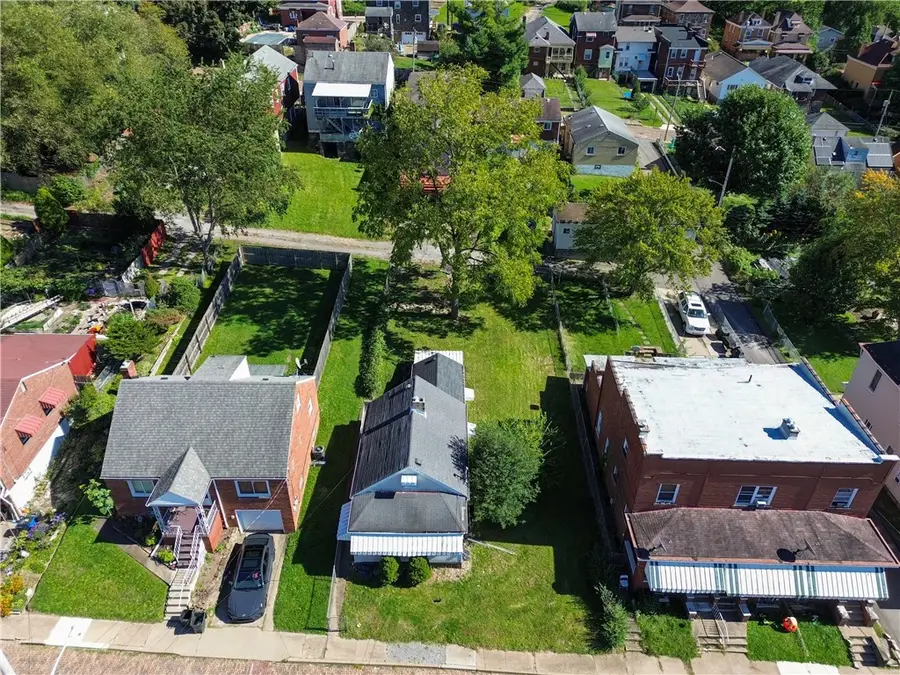 1231 Holmes Street, McKees Rocks, PA 15136 - #2