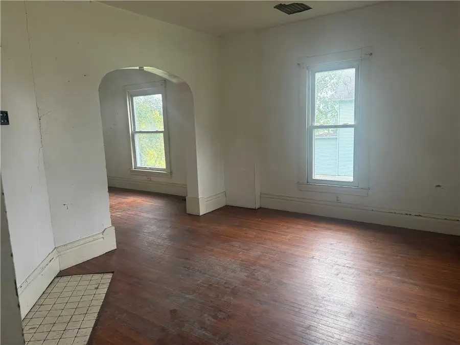266 Orchard St, Sharon, PA 16146 - #3