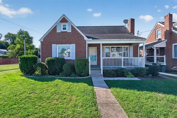 929 Painter Ave, Natrona Heights, PA 15065