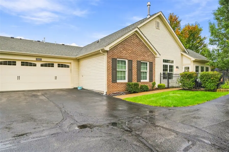 2084 Isleworth, Cranberry, PA 16066 - #3