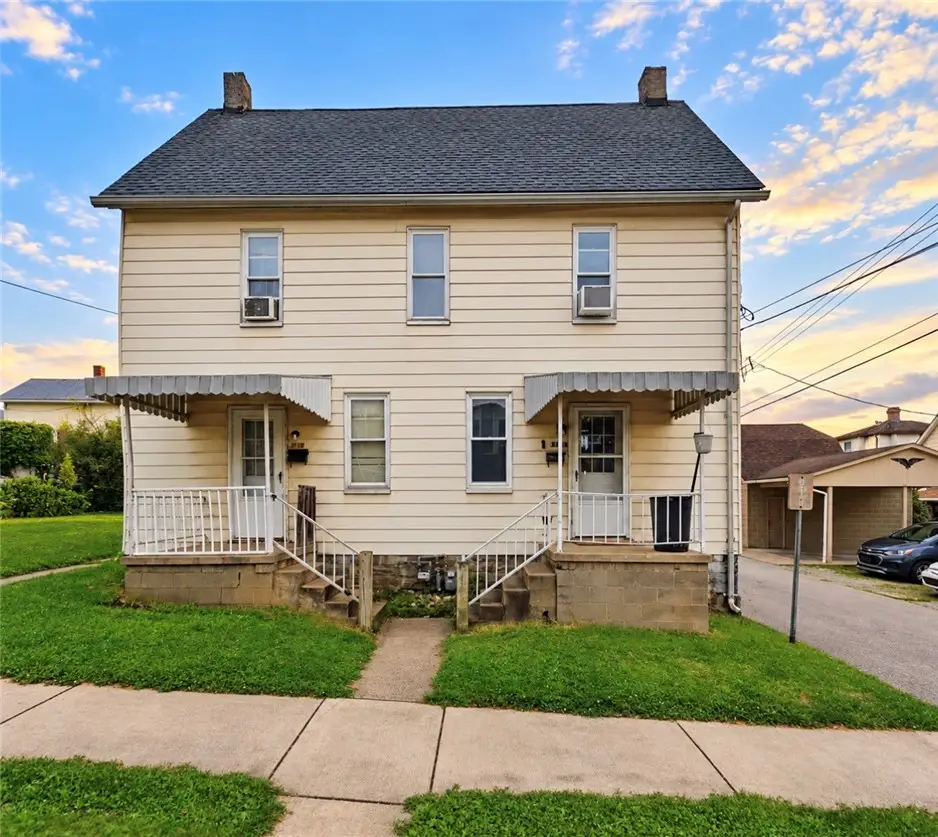 310 Linden St, Vandergrift, PA 15690 - #1