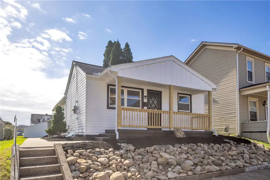 577 Jefferson St, Rochester, PA 15074 - #2