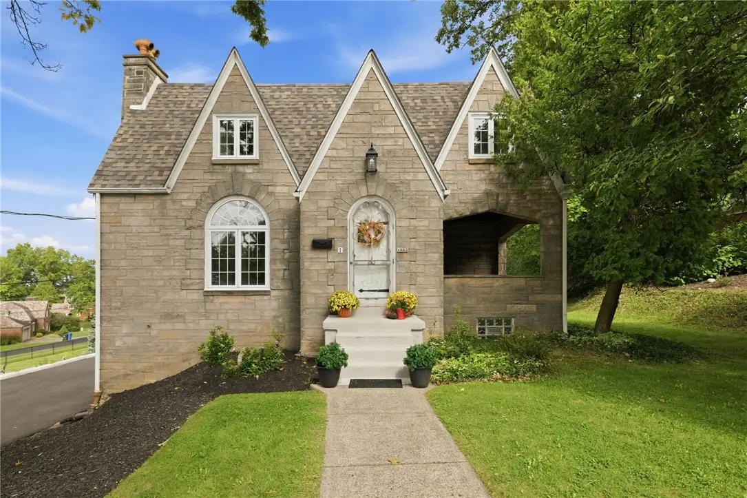 4662 Old Boston Rd, Pittsburgh, PA 15227 - #1
