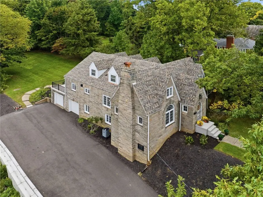 4662 Old Boston Rd, Pittsburgh, PA 15227 - #2