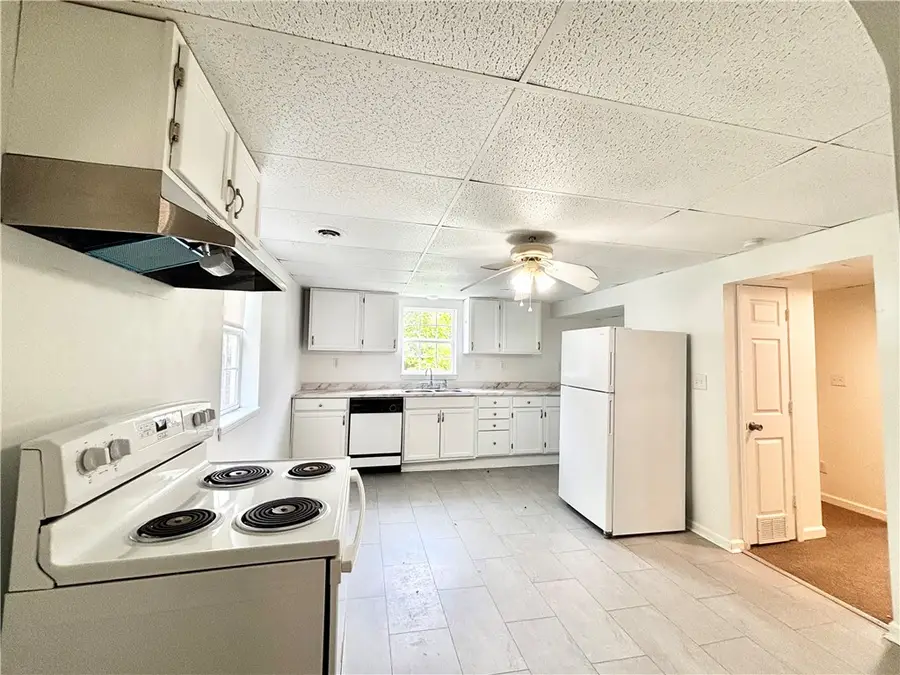 507 Gaskill Ave, Jeannette, PA 15644 - #3
