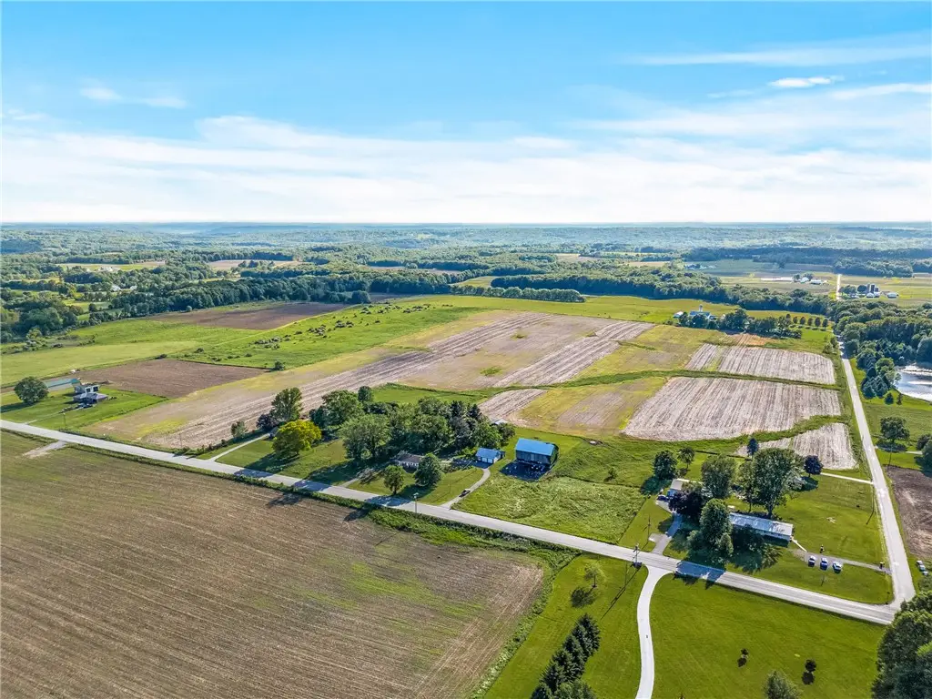 3205 Eastbrook Volant Rd, Volant, PA 16156 - #1
