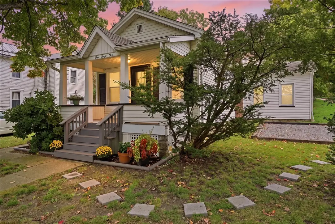 141 Pierce Ave, Sharpsville, PA 16150 - #1