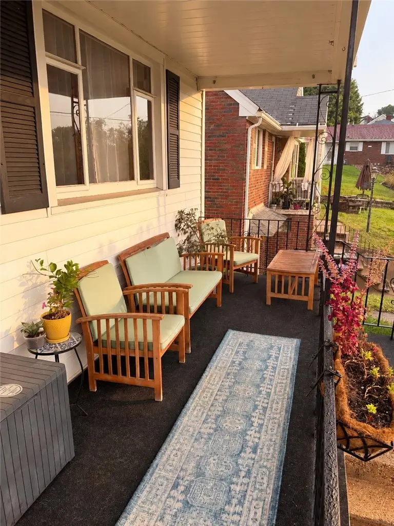 1704 Filmore St, Aliquippa, PA 15001 - #2