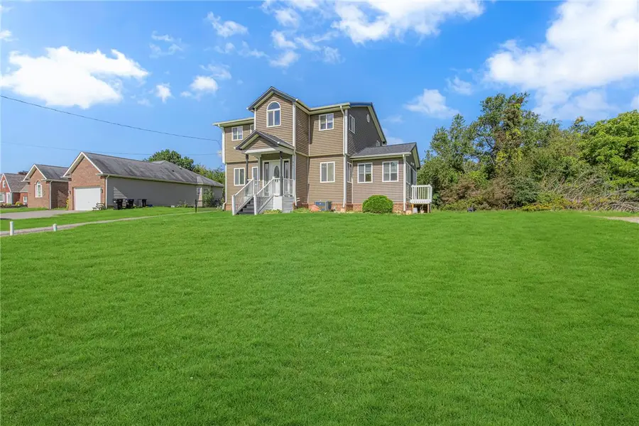 351 Center Grange Rd, Monaca, PA 15061 - #3