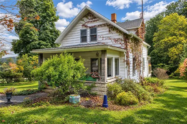 380 N Ben Franklin Rd, Indiana, PA 15701