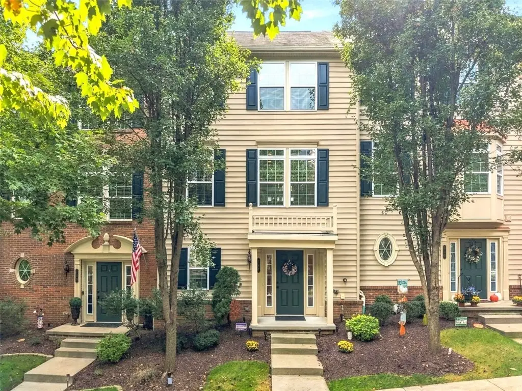 141 Lewisham Rd, Cranberry, PA 16066 - #1