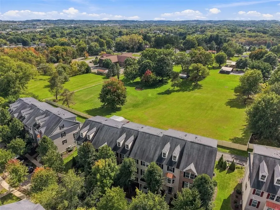141 Lewisham Rd, Cranberry, PA 16066 - #3