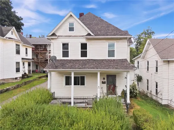 212 Fairview Ave, Butler, PA 16001