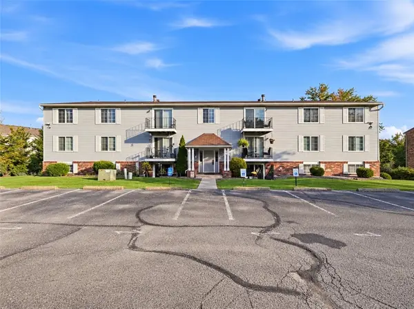 1632 Jefferson Ridge Dr, Clairton, PA 15025