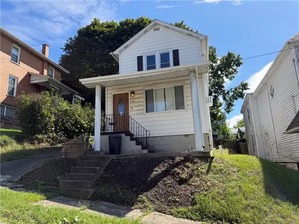 321 S 3rd St, Apollo, PA 15613