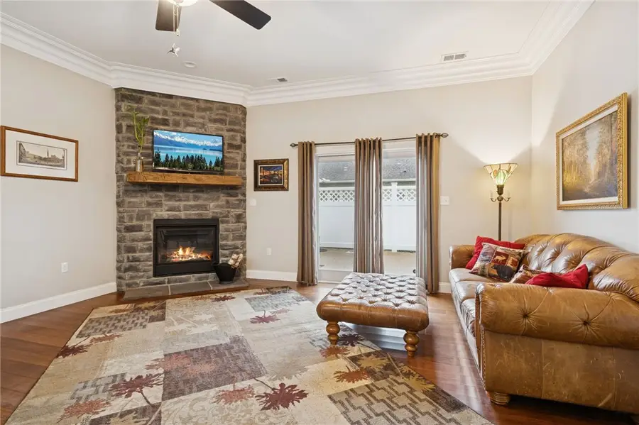 336 Village Court, Ligonier, PA 15658 - #2