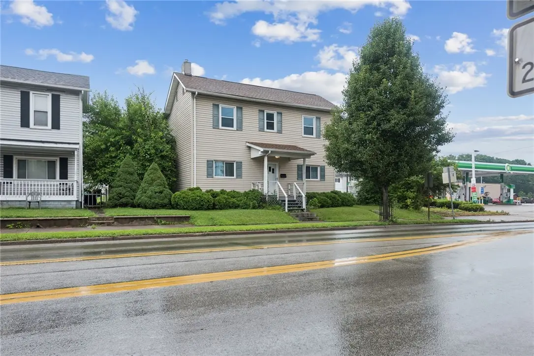 214 Lloyd Ave, Latrobe, PA 15650 - #1
