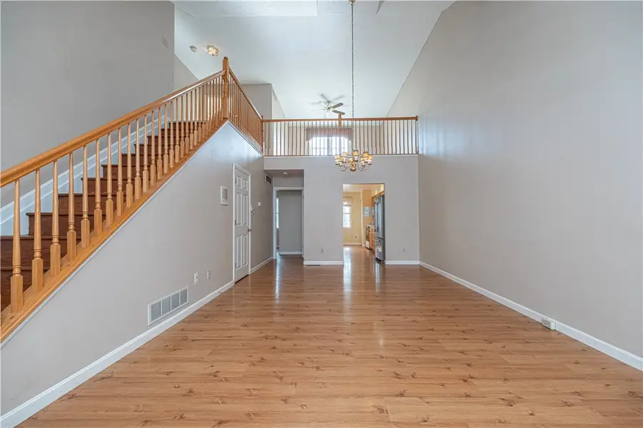 106 Paddock Ln, Pittsburgh, PA 15236 - #3