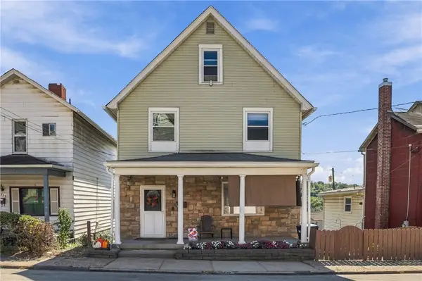 335 W 8th Ave, Tarentum, PA 15084
