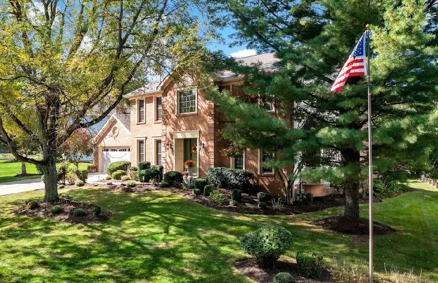 1061 Lakemont Dr, Bridgeville, PA 15017 - #3