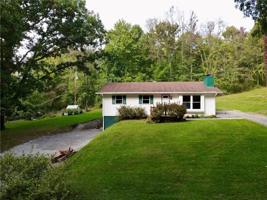 151 Spring Valley Road, Evans City, PA 16033 - #2