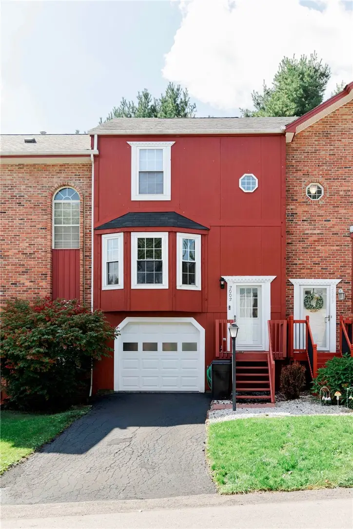 2002 Timber Trl, Imperial, PA 15126 - #1
