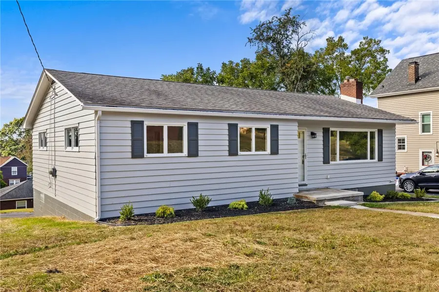 126 E Edison Avenue, New Castle, PA 16101 - #3