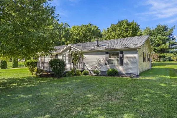 203 N Woodlawn Road, Butler, PA 16001