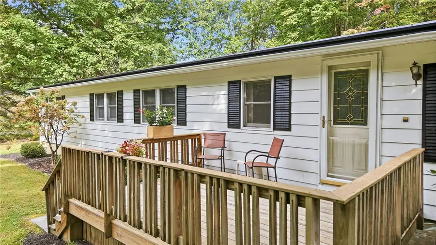 5745 Cassady Rd, Hermitage, PA 16148 - #3