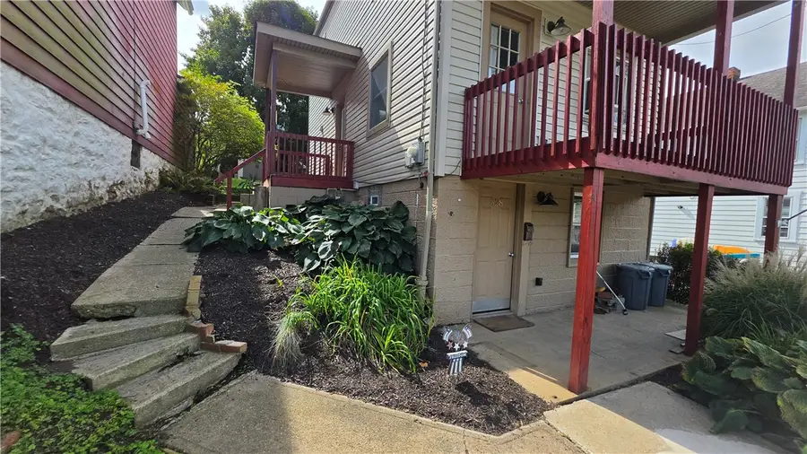 828 8th St, Trafford, PA 15085 - #3