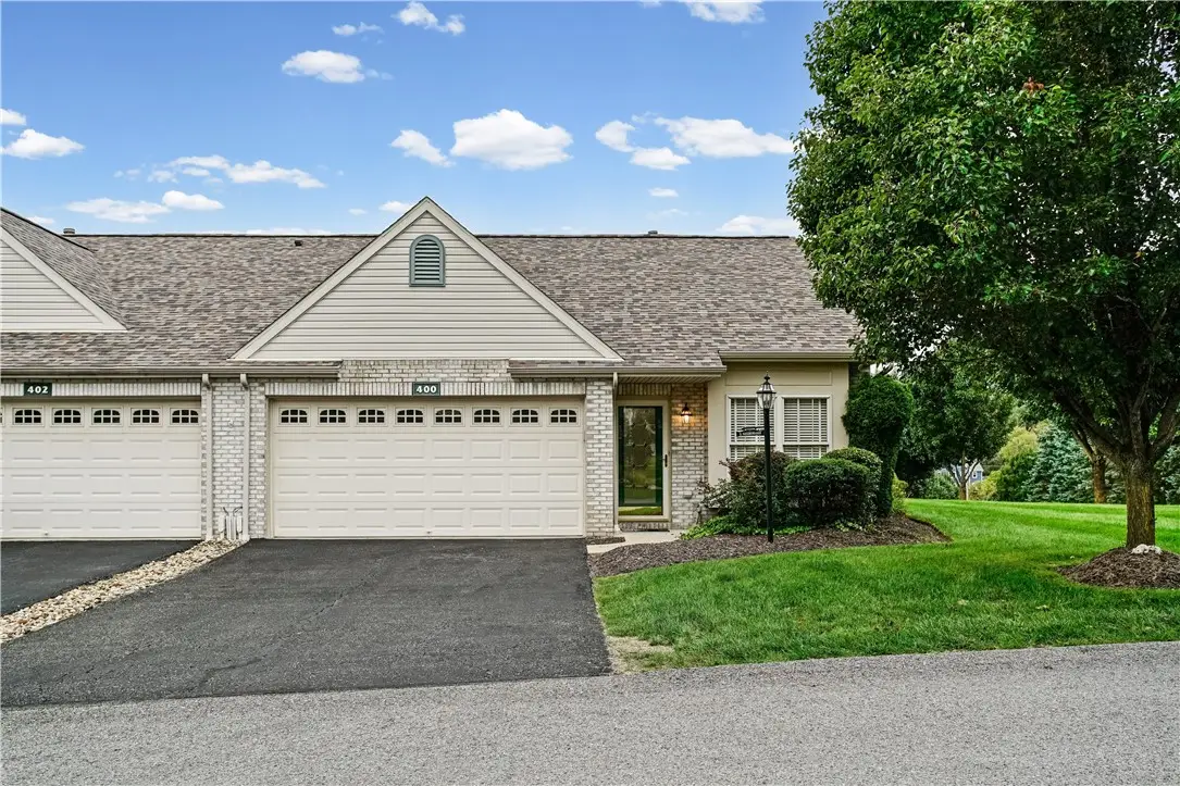 400 Katy Ln, Oakdale, PA 15071 - #1