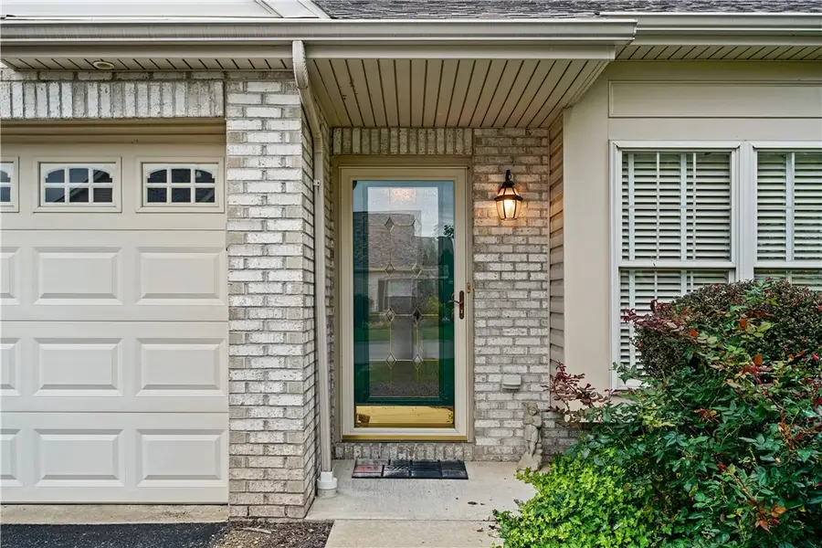 400 Katy Ln, Oakdale, PA 15071 - #3