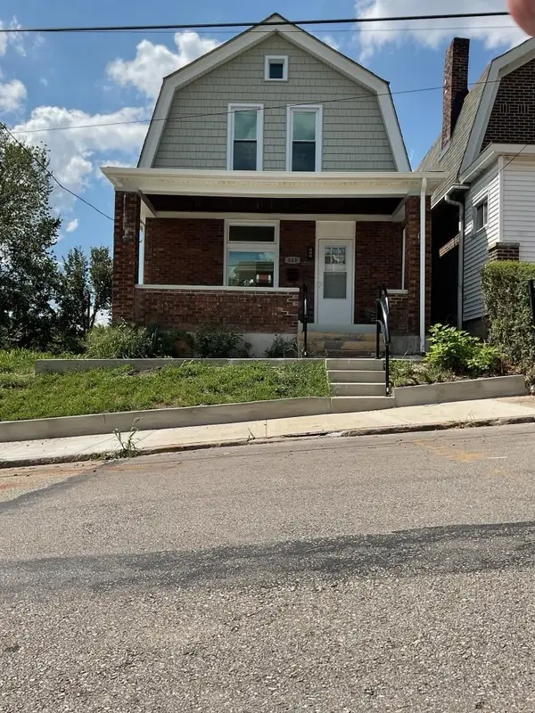 844 Gearing Ave, Pittsburgh, PA 15210