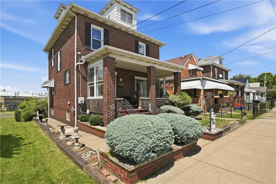38 Franklin, Ellwood City, PA 16117 - #2