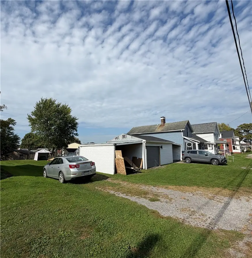 1506 Thorpe St, New Castle, PA 16101 - #2