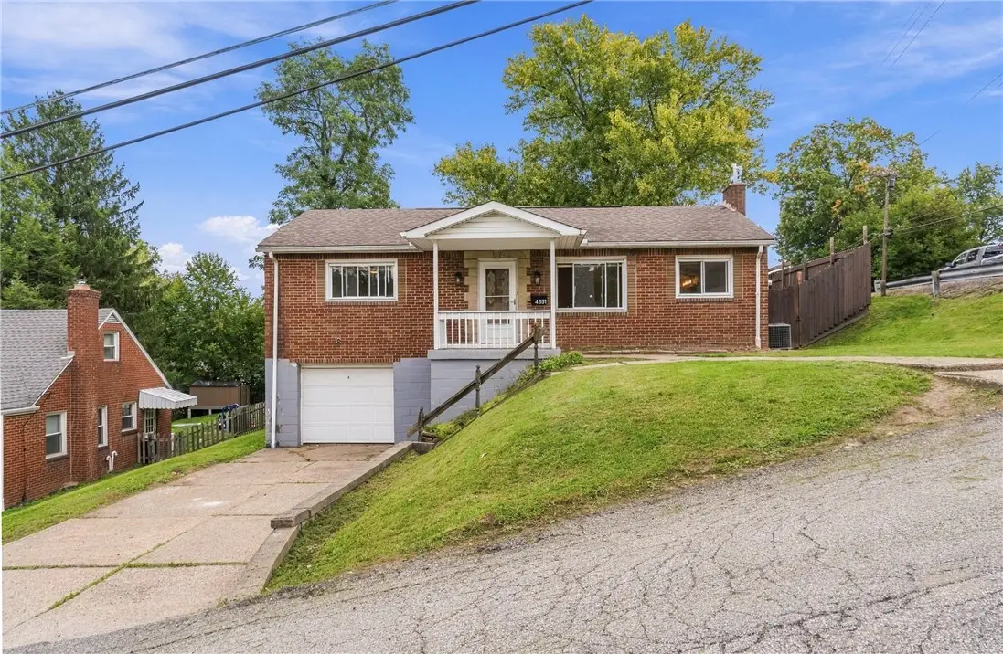 4331 Overhill St, Bethel Park, PA 15102 - #1