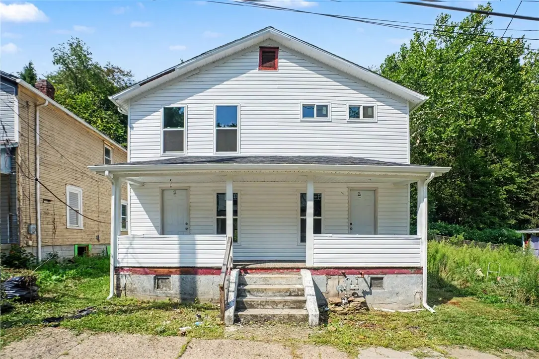 156 Baker St, Aliquippa, PA 15001 - #1
