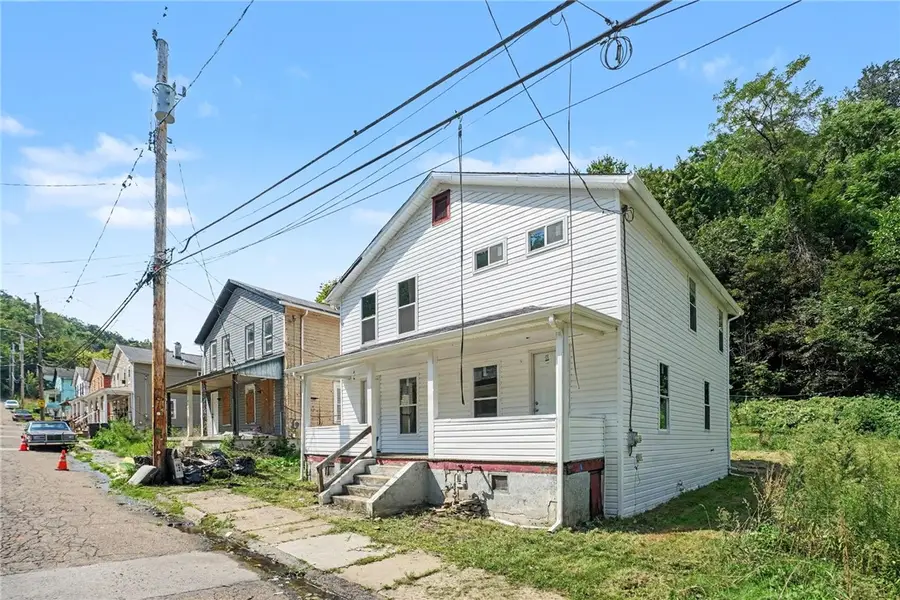 156 Baker St, Aliquippa, PA 15001 - #2