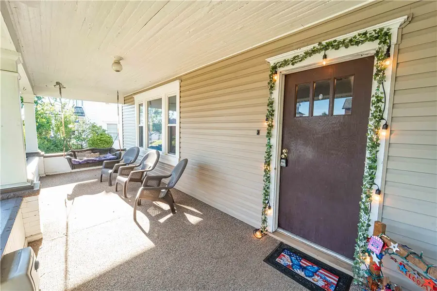 1105 Loucks Avenue, Scottdale, PA 15683 - #2