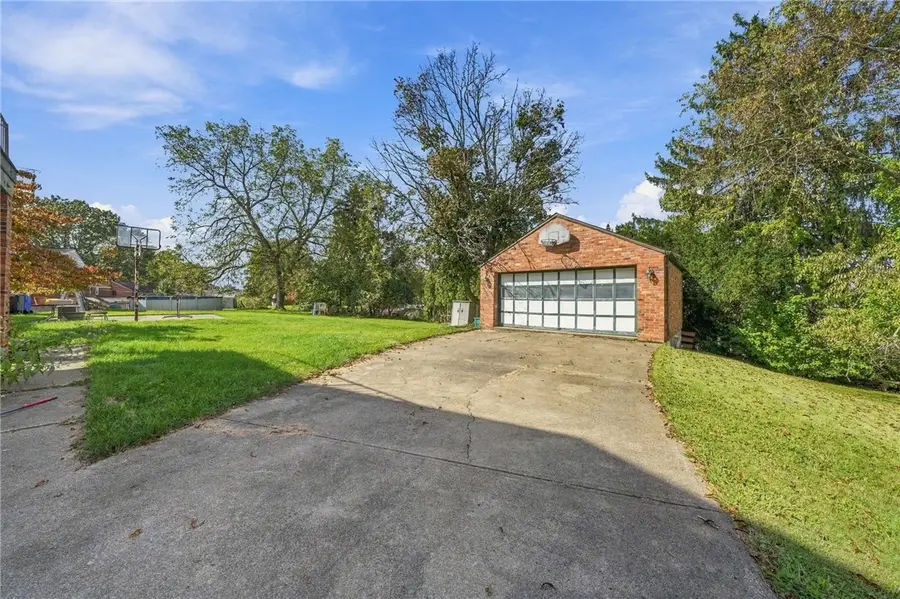 509 Old Farm Rd, Pittsburgh, PA 15234 - #2