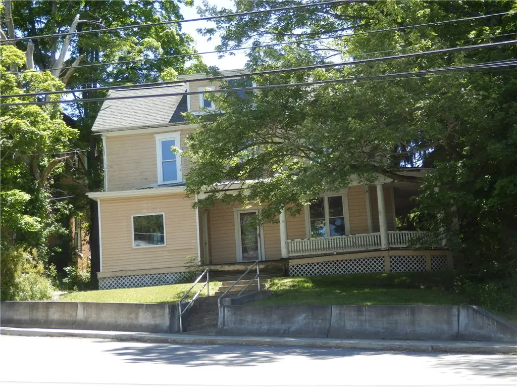 105 Charles St, Hooversville, PA 15936 - #1