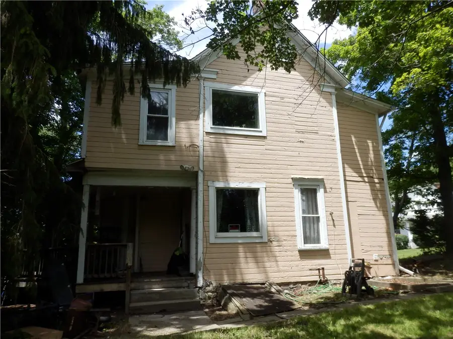 105 Charles St, Hooversville, PA 15936 - #3