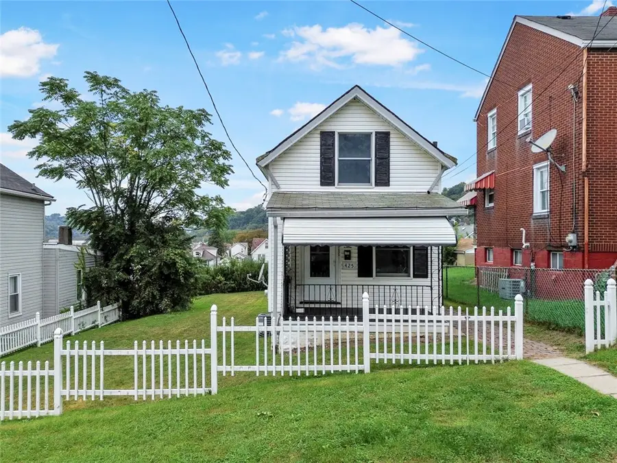 425 32nd St, McKeesport, PA 15132 - #2