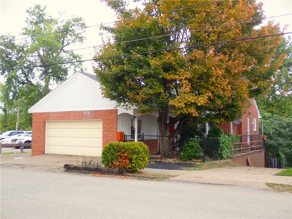448 W Berkeley, Uniontown, PA 15401 - #1