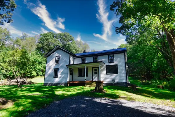 1930 Utica Rd Utica, Utica, PA 16362