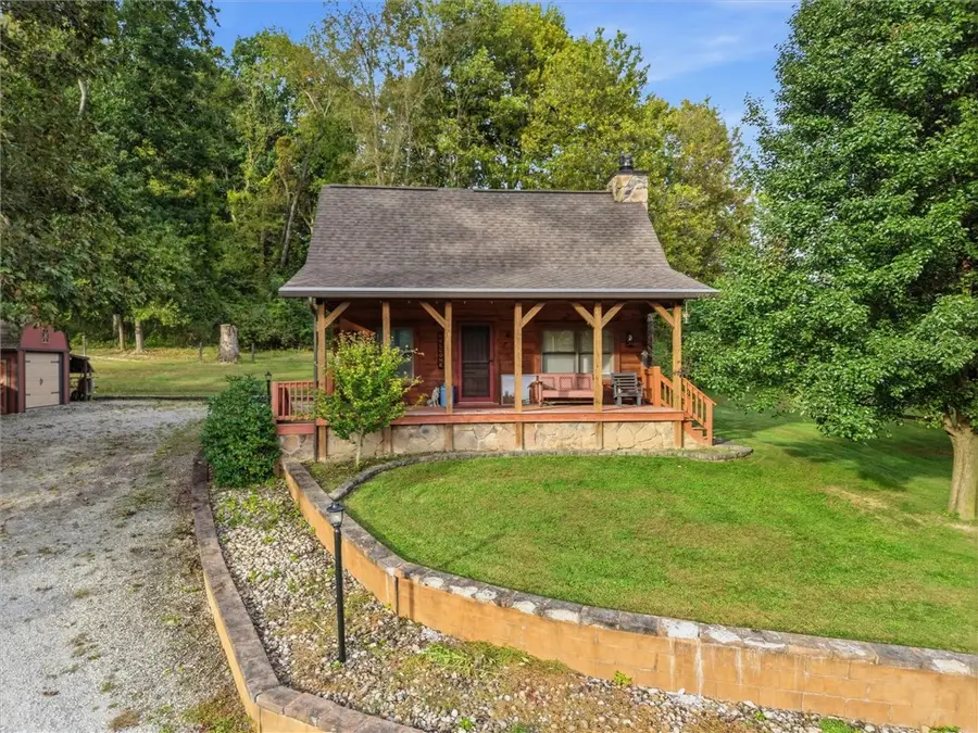 369 Hoover Works Road, McClellandtown, PA 15458 - #2