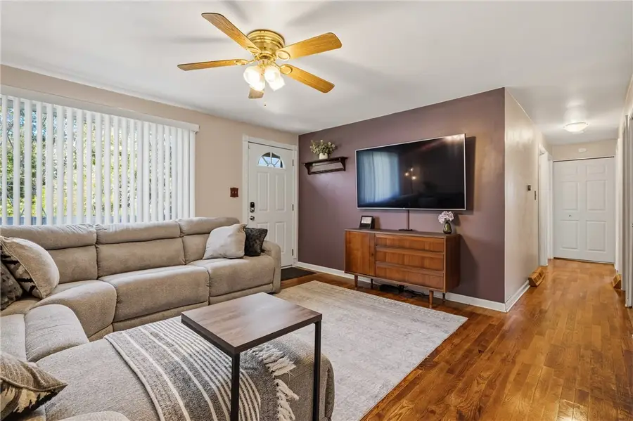 213 Alpine Village Dr, Monroeville, PA 15146 - #3