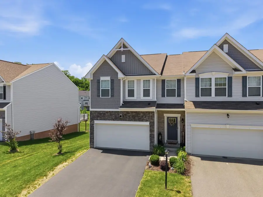 2301 Canterbury Drive, Imperial, PA 15126 - #2
