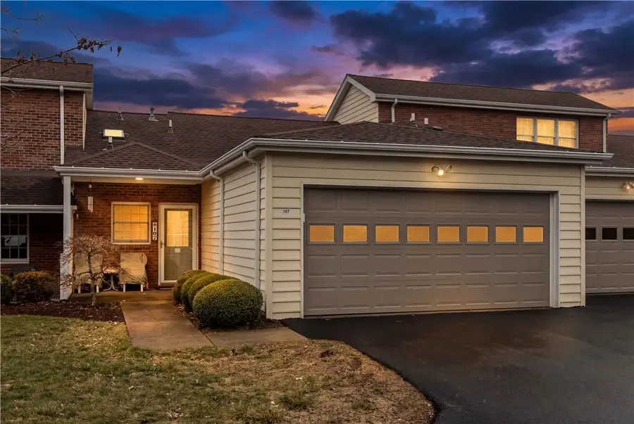 107 Boxwood Ct, Canonsburg, PA 15317 - #2